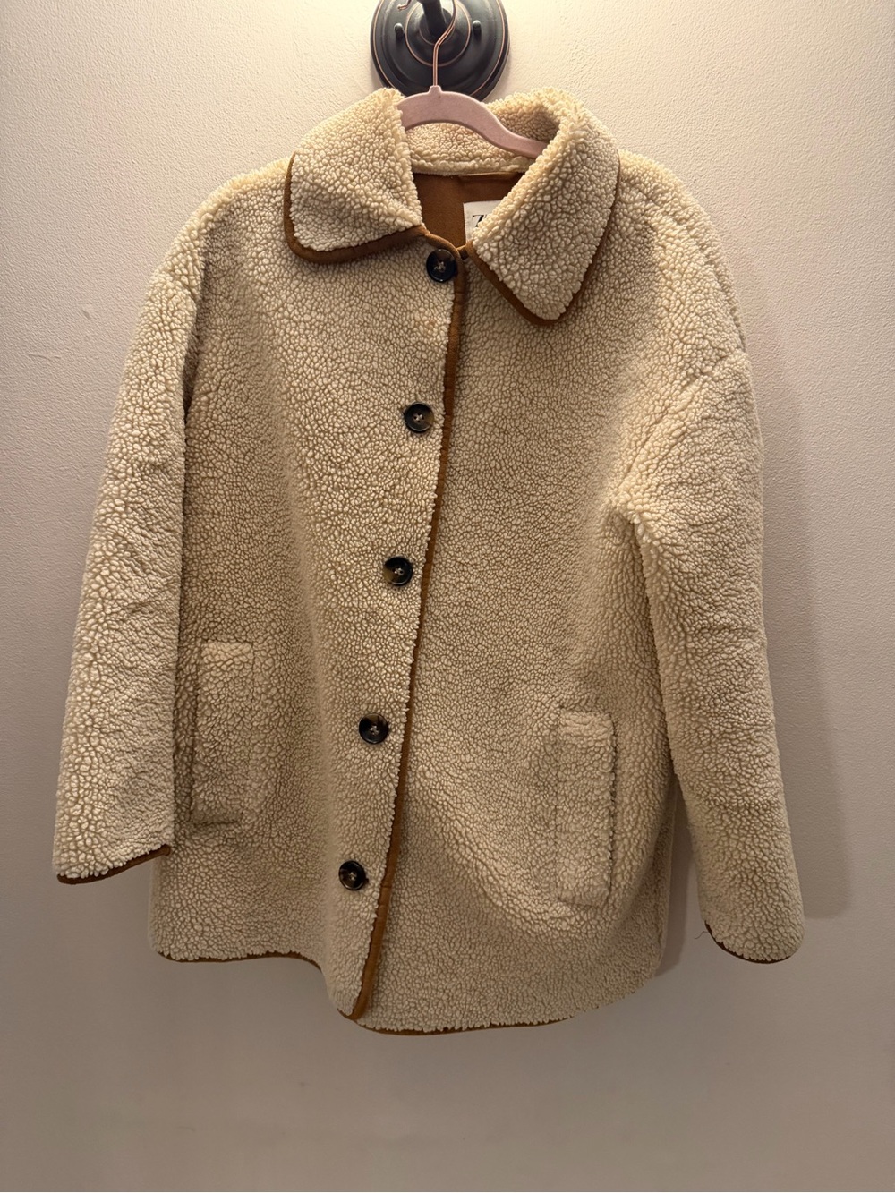 ZARA Cream Faux Shearling Teddy Coat Jacket Suede Piping Trim Womens Size M